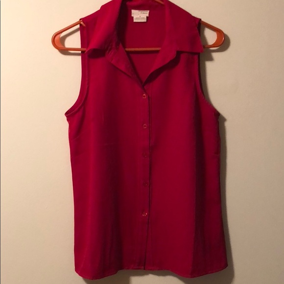 Sleeveless Button Down Blouse - Picture 1 of 4